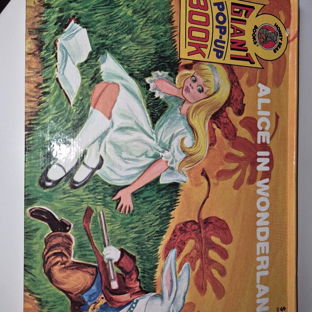 Alice in Wonderland Giant Pop-Up Book